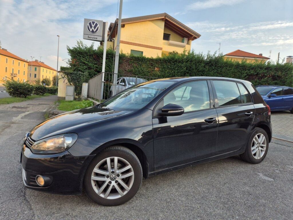 Golf VI 5p 1.6 tdi Highline 105cv Unico proprietario - ottime condizioni