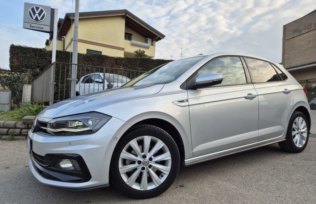Polo 5p 1.0 tsi Highline Rline 115cv 6 Marce - Full Full Optional