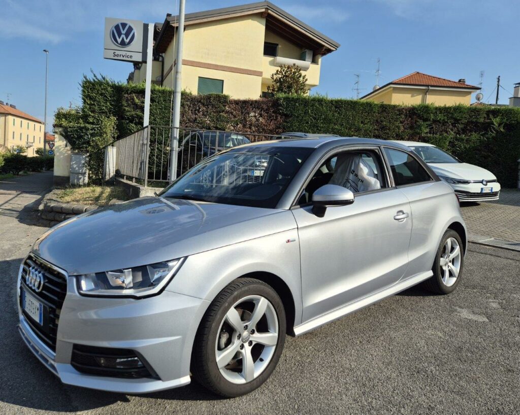 A1 Audi Dicembre 2017 - 3p 1.400cc tdi Sport 90cv Euro 6B S-line